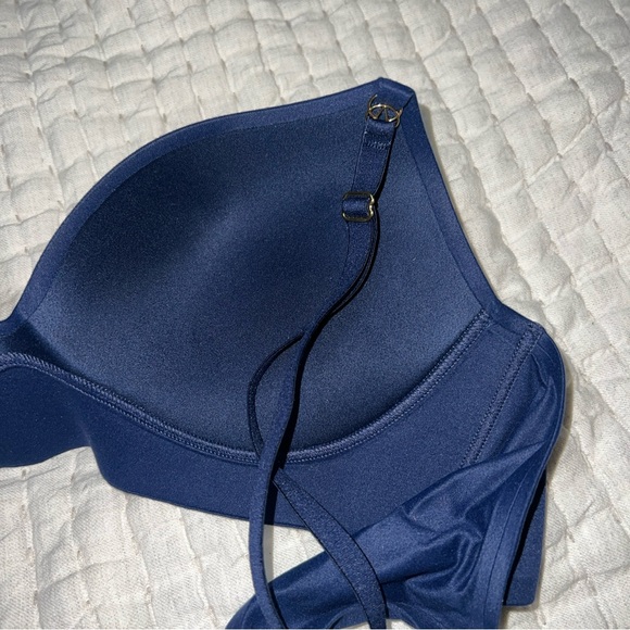 New Victoria Secret 36B Love Cloud Wireless Push-up Bra Blue NWT - Picture 8 of 8